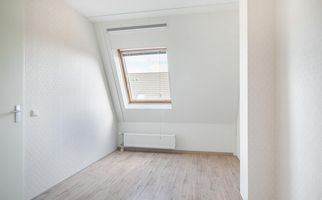 Perengaarde 52, HENDRIK-IDO-AMBACHT