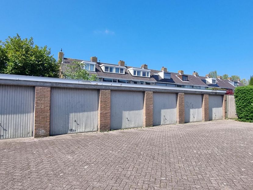 Schultz van Haegenstraat 1-C , HENDRIK-IDO-AMBACHT