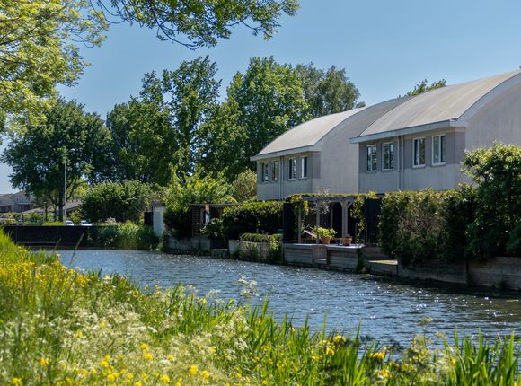 Boegspriet 37