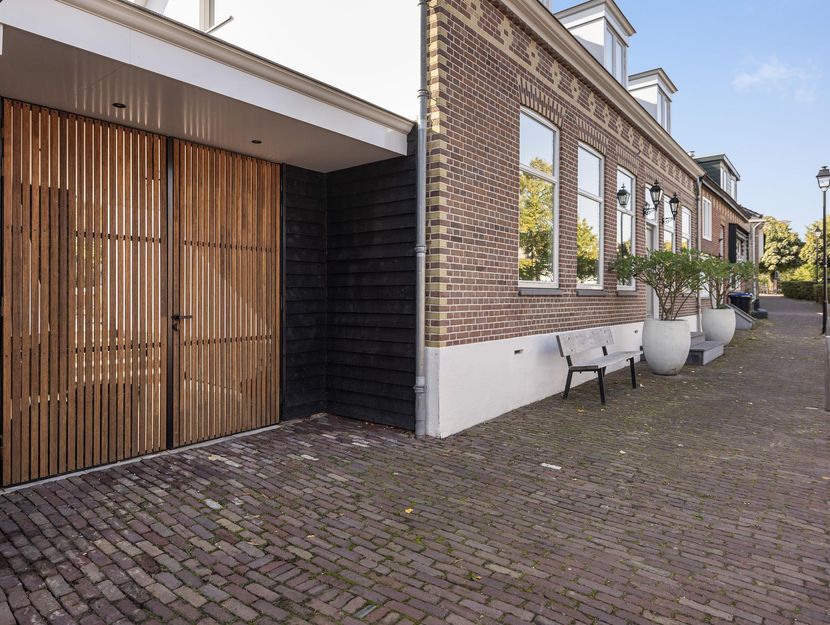 Havenkade 4, HENDRIK-IDO-AMBACHT