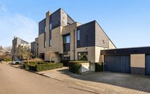 Volkerak 20, ZWIJNDRECHT