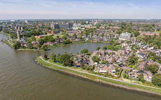 Volkerak 20, ZWIJNDRECHT