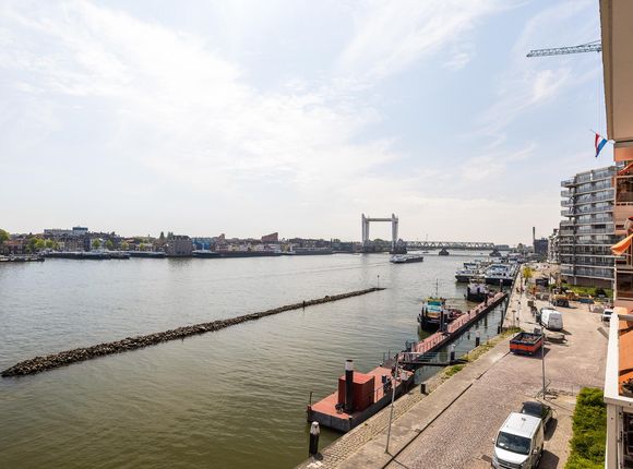 Maasplein 23