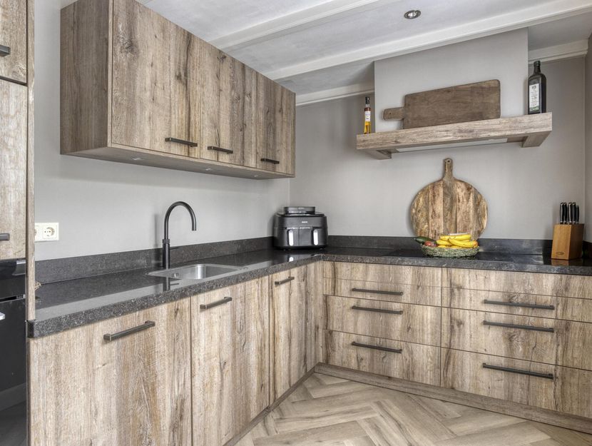 Ring 325, HENDRIK-IDO-AMBACHT