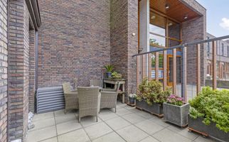 De Heerlijkheid 27, HENDRIK-IDO-AMBACHT