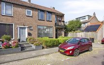Stoop van Zwijndrechtstraat 14, ZWIJNDRECHT