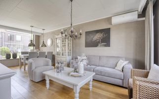 Stoop van Zwijndrechtstraat 14, ZWIJNDRECHT