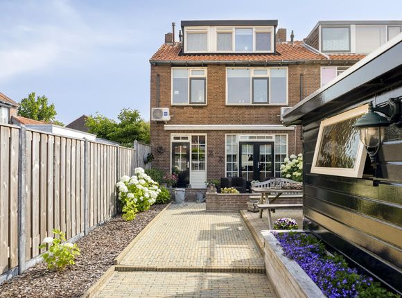 Stoop van Zwijndrechtstraat 14