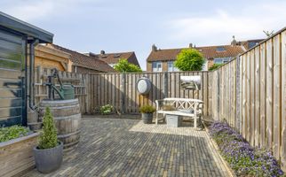 Stoop van Zwijndrechtstraat 14, ZWIJNDRECHT