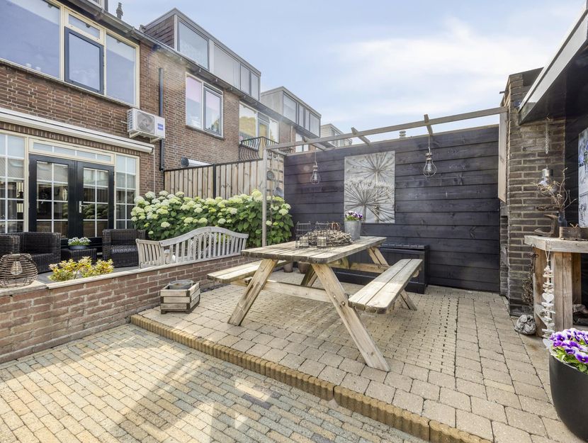 Stoop van Zwijndrechtstraat 14, ZWIJNDRECHT
