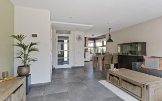 Duizendschoon 51, HENDRIK-IDO-AMBACHT