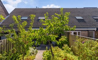 Strobenen-bogerd 4, HENDRIK-IDO-AMBACHT