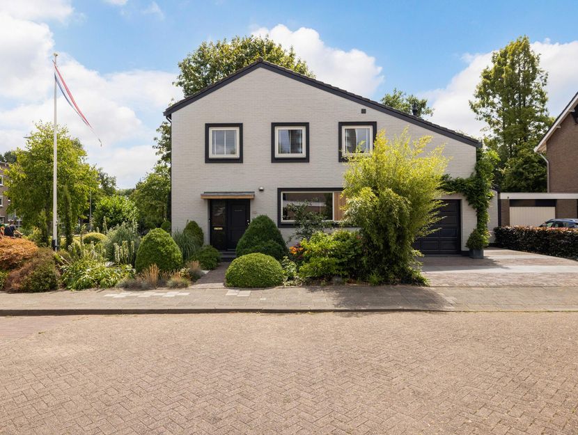 Vuurdoornlaan 24, RIDDERKERK