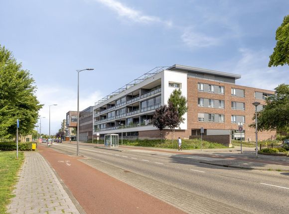 Burgemeester Brouwerstraat 143