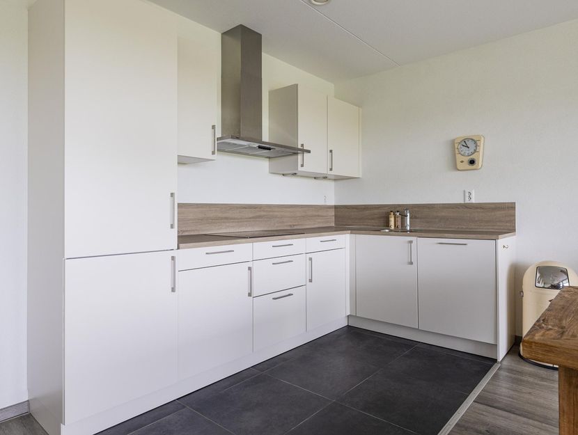 Burgemeester Brouwerstraat 143, ZWIJNDRECHT