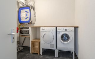 Burgemeester Brouwerstraat 143, ZWIJNDRECHT