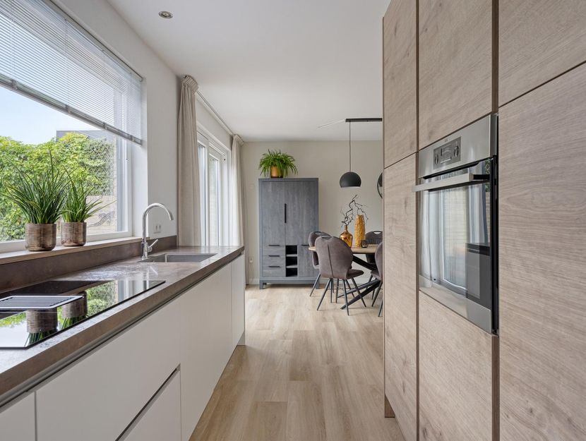 Laan van Nederhoven 20, ZWIJNDRECHT