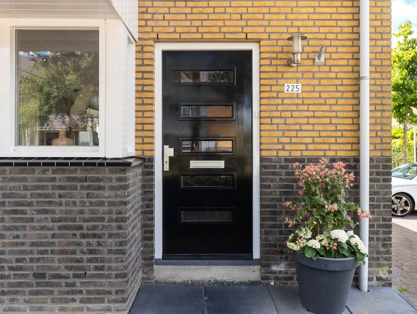 Dadelgaarde 225, HENDRIK-IDO-AMBACHT