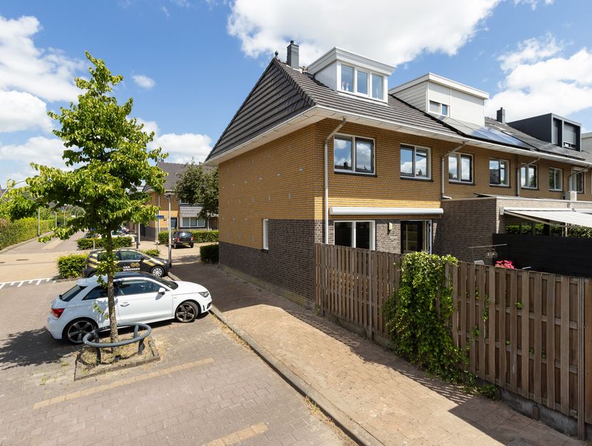 Dadelgaarde 225, HENDRIK-IDO-AMBACHT