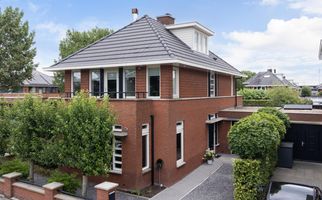 Bandhaak 10, PAPENDRECHT