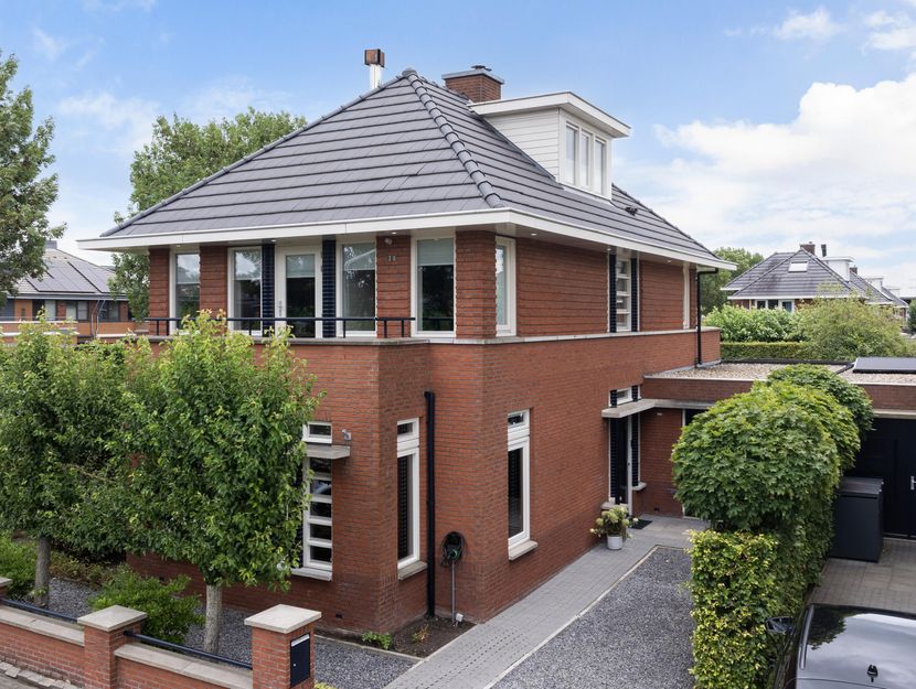 Bandhaak 10, PAPENDRECHT