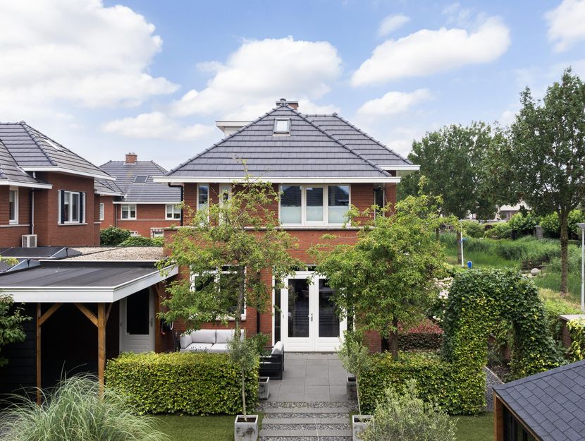 Bandhaak 10, PAPENDRECHT