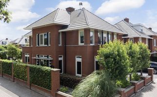 Bandhaak 10, PAPENDRECHT