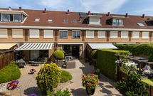 Agnes Bartoutslaan 74, HENDRIK-IDO-AMBACHT