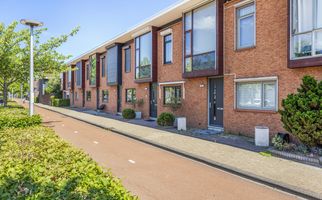 Moerbeigaarde 11, HENDRIK-IDO-AMBACHT