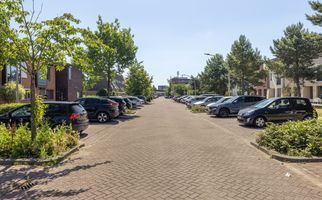 Moerbeigaarde 11, HENDRIK-IDO-AMBACHT