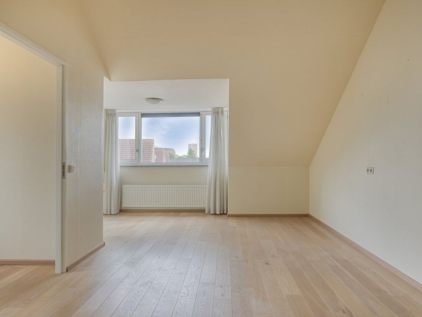 Hooftlaantje 36, HENDRIK-IDO-AMBACHT