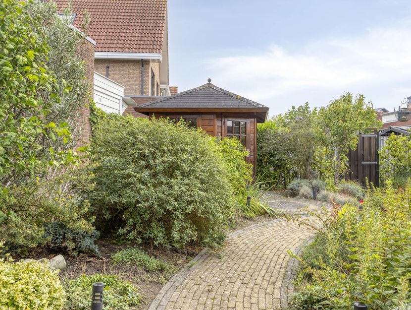 Hooftlaantje 36, HENDRIK-IDO-AMBACHT