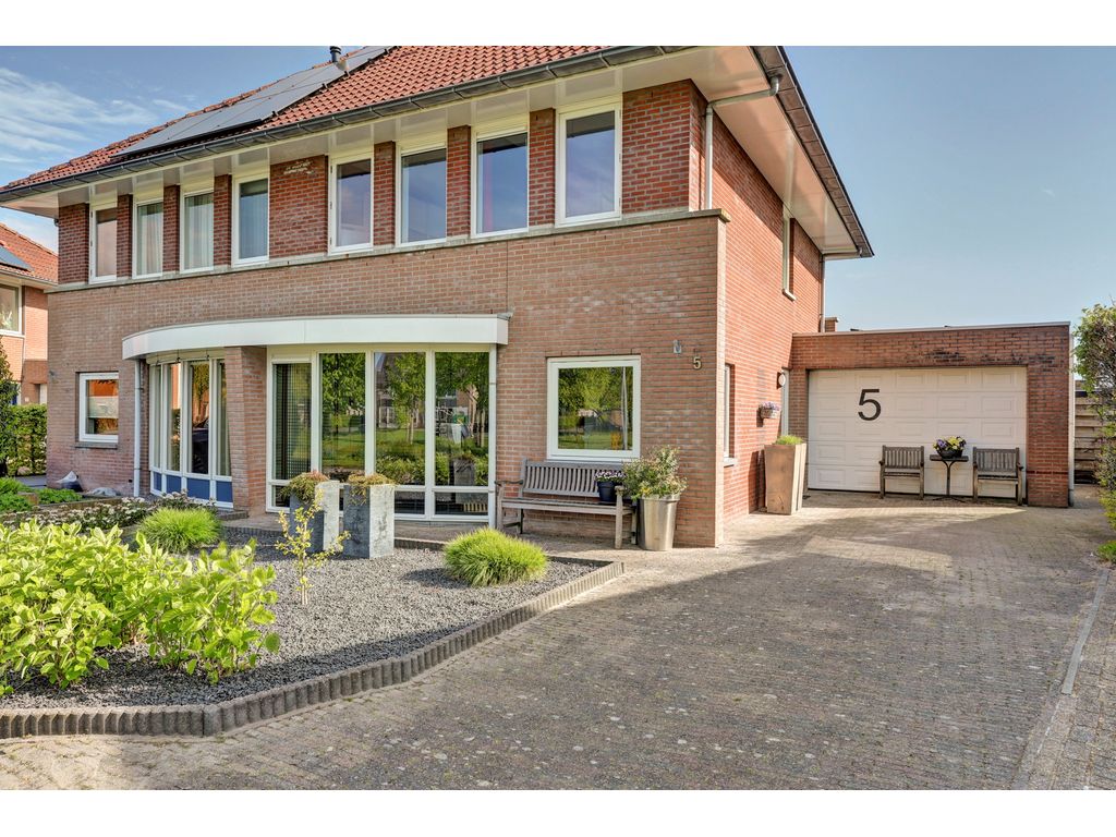 De Houtlandessloot 5, Obdam