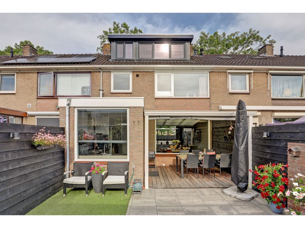 Basiusstraat 8, Heerhugowaard