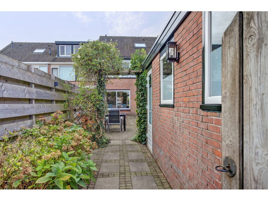 Dokter Lohmanstraat 78, Obdam