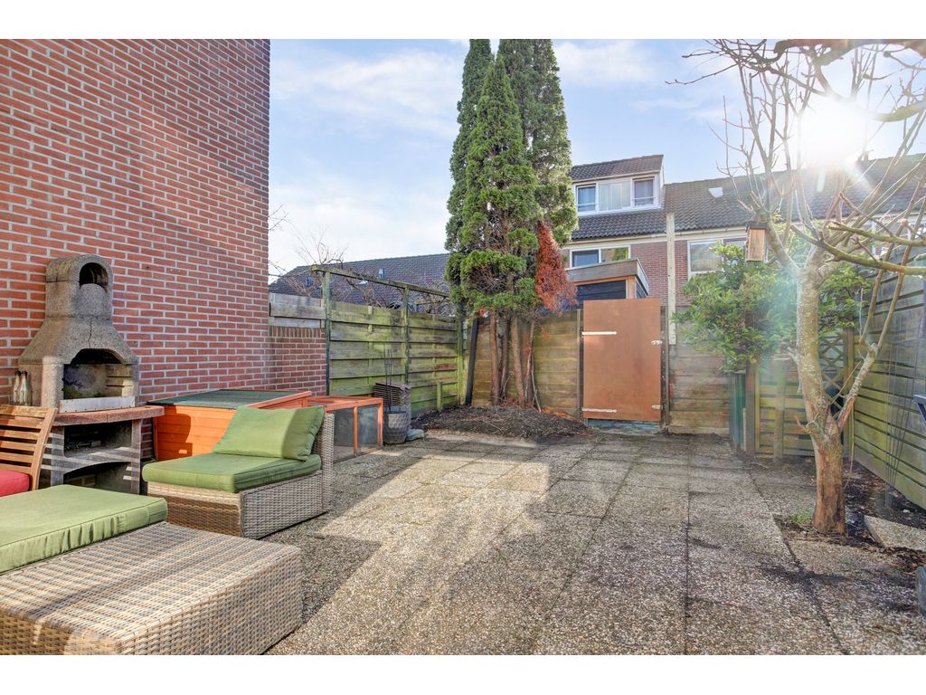 Loodglans 64, Heerhugowaard