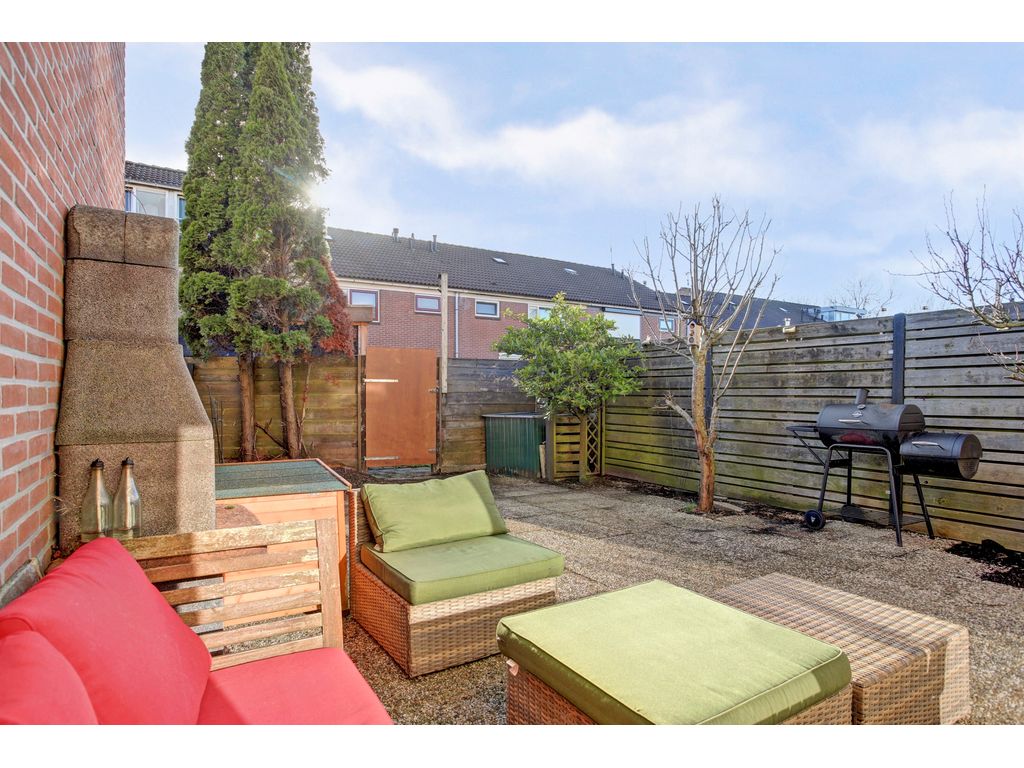 Loodglans 64, Heerhugowaard