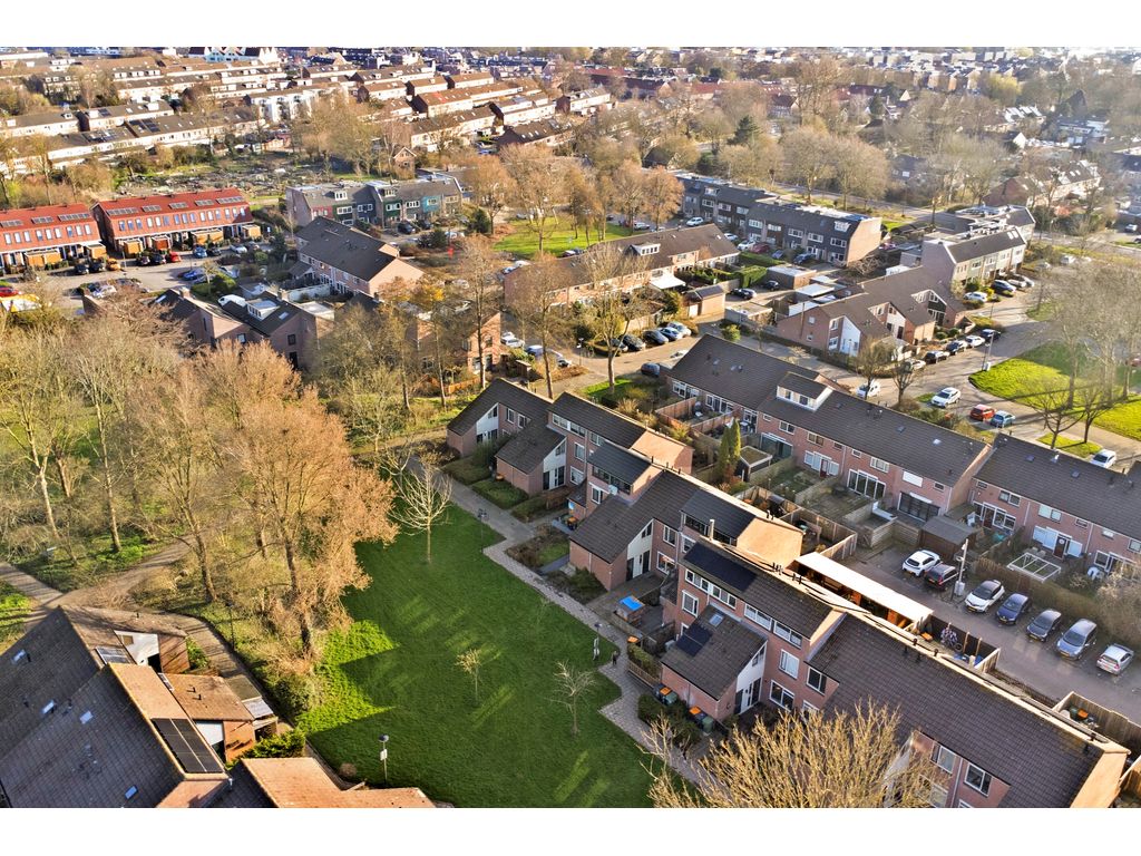 Loodglans 64, Heerhugowaard