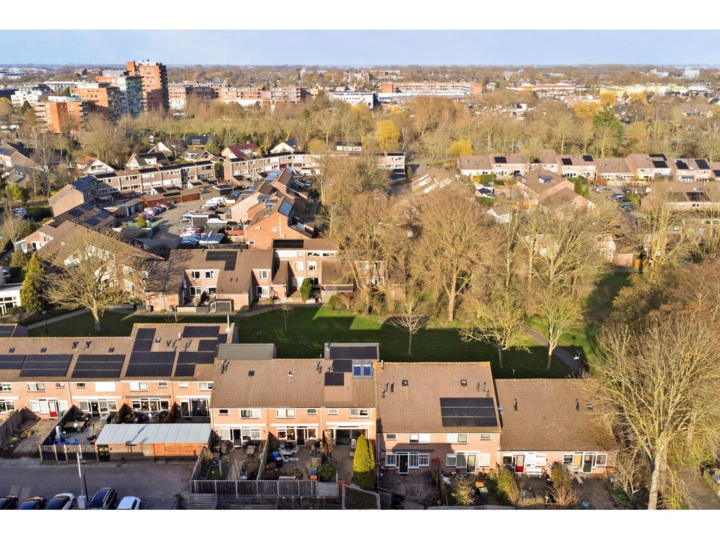 Loodglans 64, Heerhugowaard