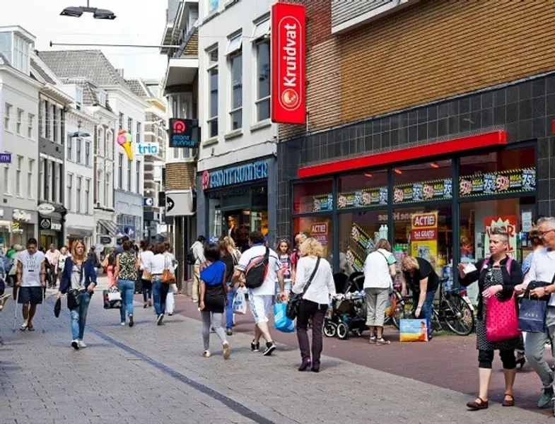 Kabinet versimpelt efficiënt gebruik ruimte met nieuwe Ladder