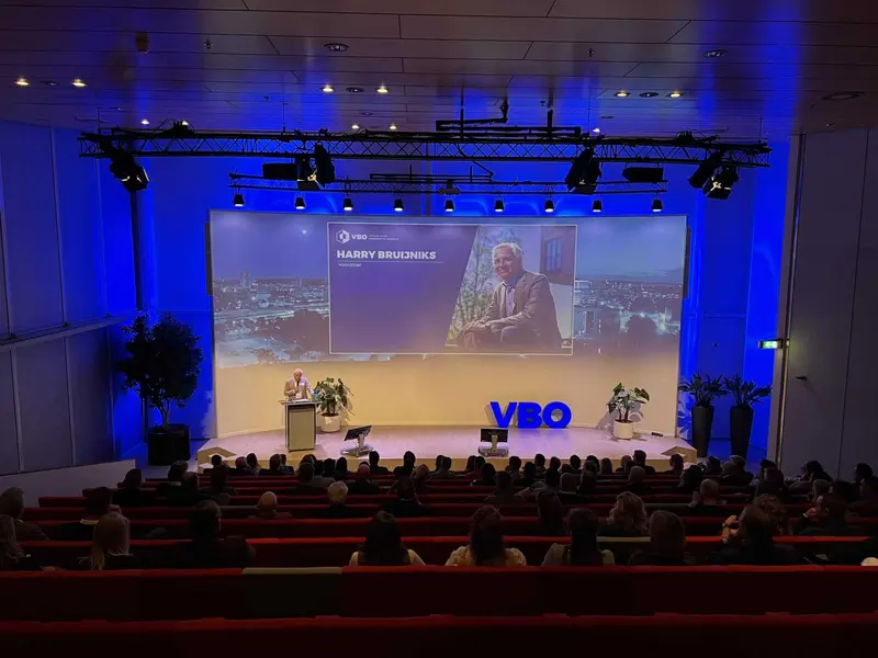 Ronde door Nederland 2024 van start in Eindhoven