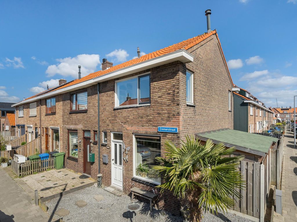 Cremerstraat 170, Pernis