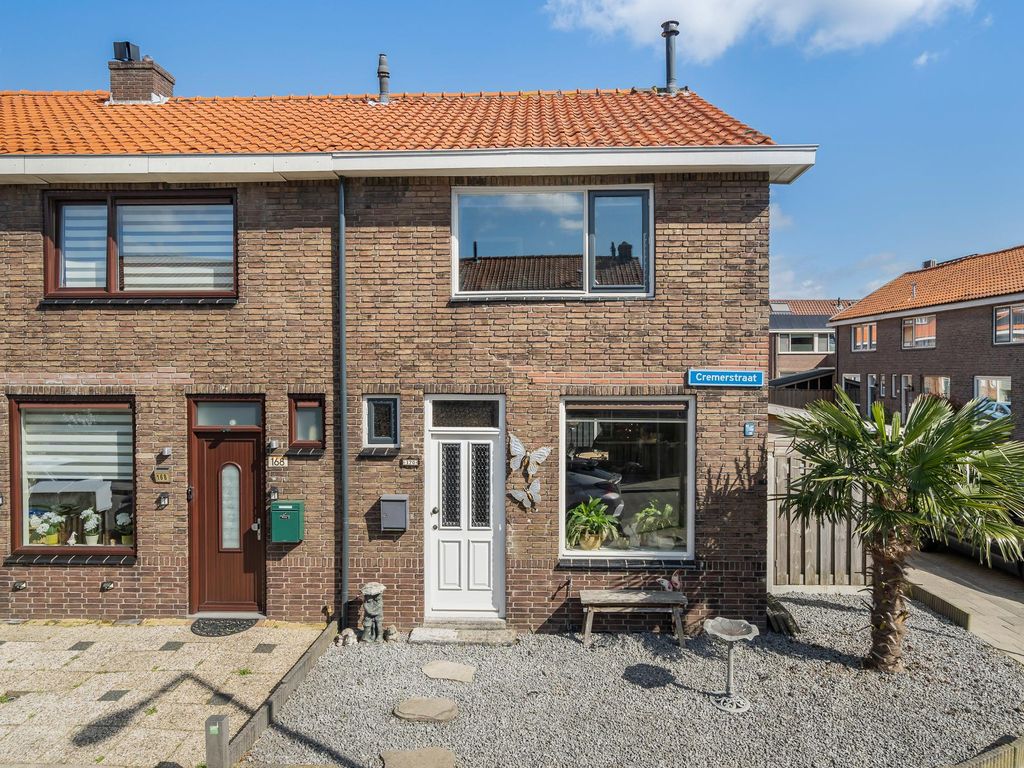 Cremerstraat 170, Pernis