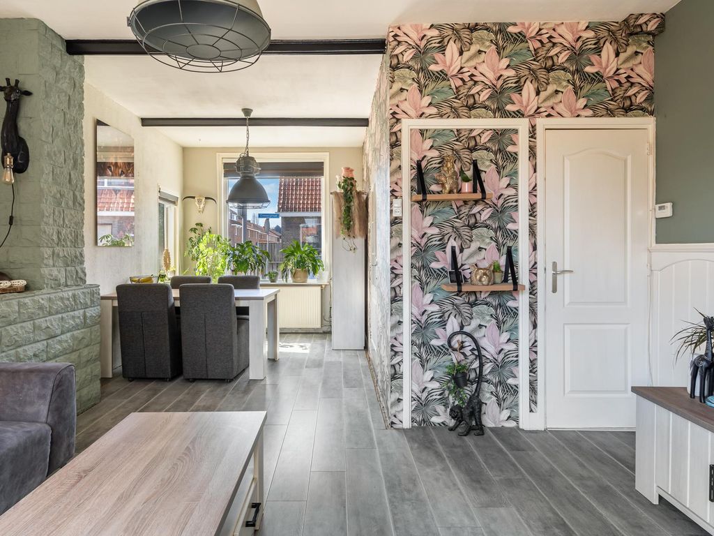 Cremerstraat 170, Pernis