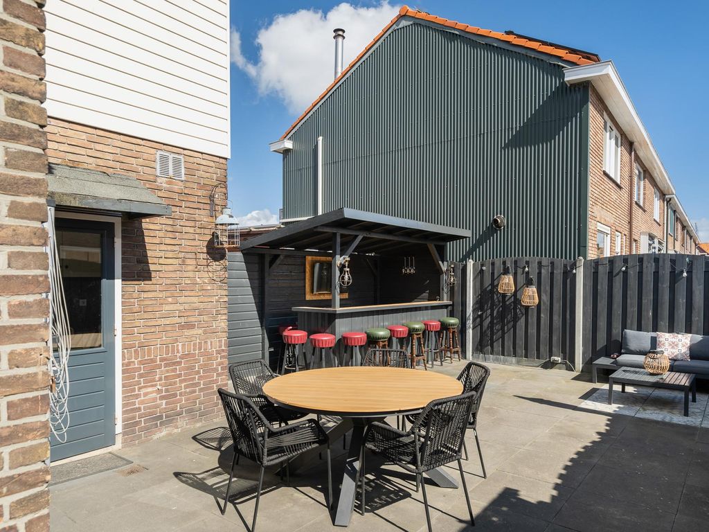Cremerstraat 170, Pernis