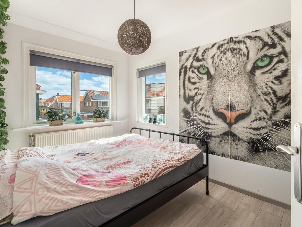 Cremerstraat 170, Pernis