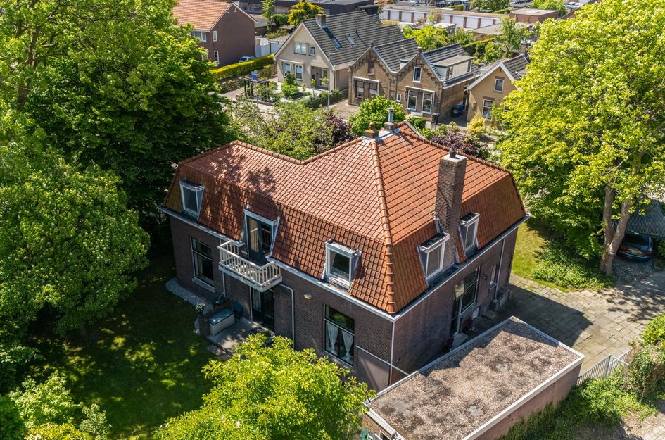 Burgemeester van Esstraat 58