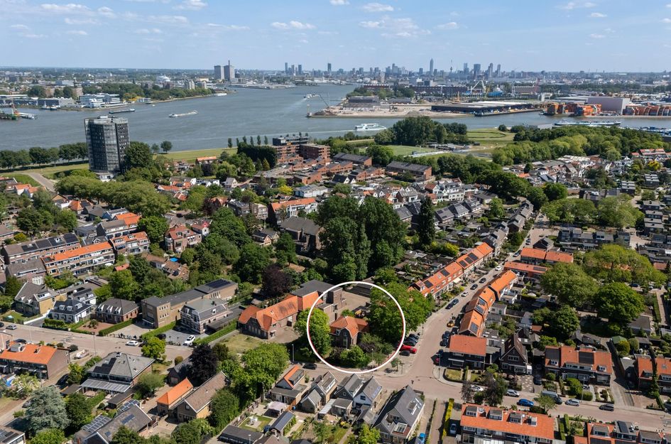 Burgemeester van Esstraat 58