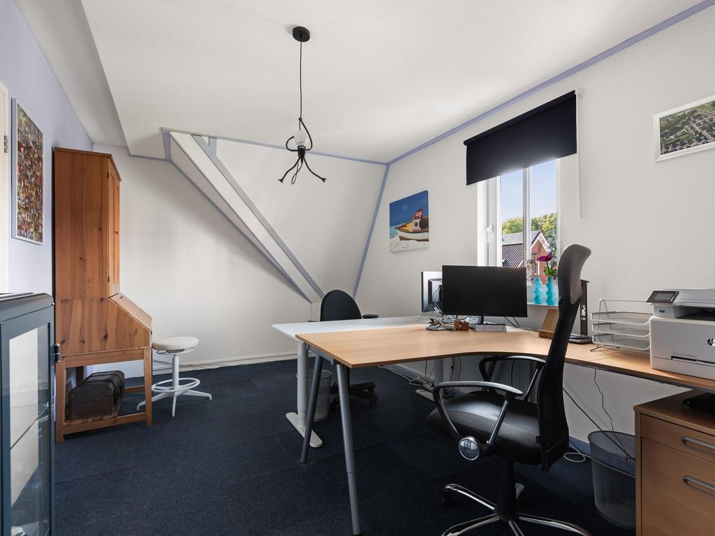 Vrijenburglaan 44, Barendrecht