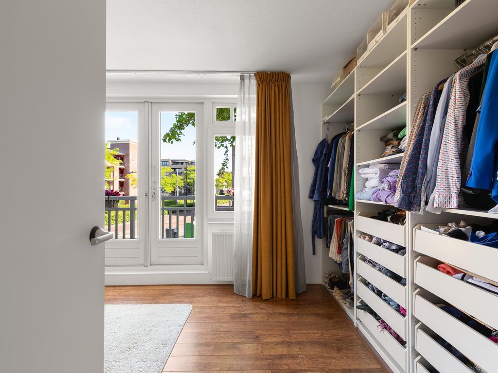 Vrijenburglaan 44, Barendrecht